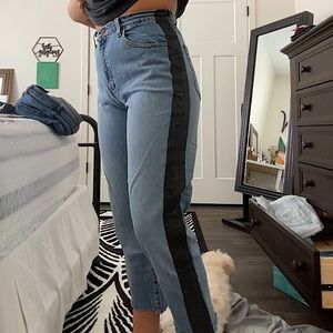 gap mom jeans